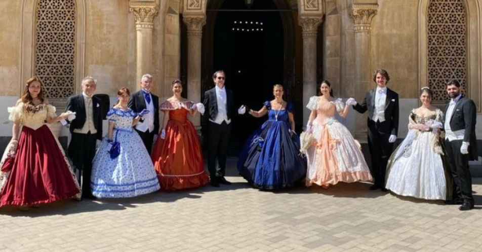 Corso di Danza storica di società di tradizione Ottocentesca